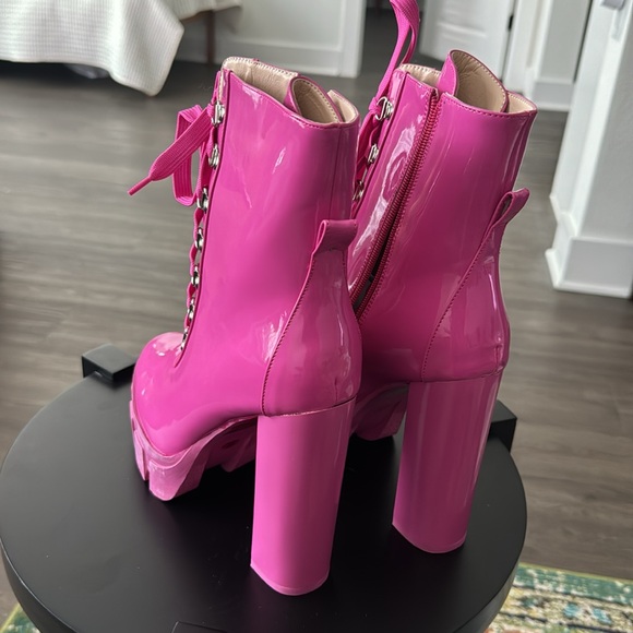 Pink Punk High Boots Laces - Picture 3 of 4